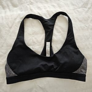 Lululemon sports bra like new